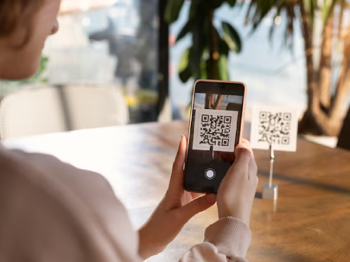 Devices compatible with our online QR code reader - Android, iOS, Windows, Linux